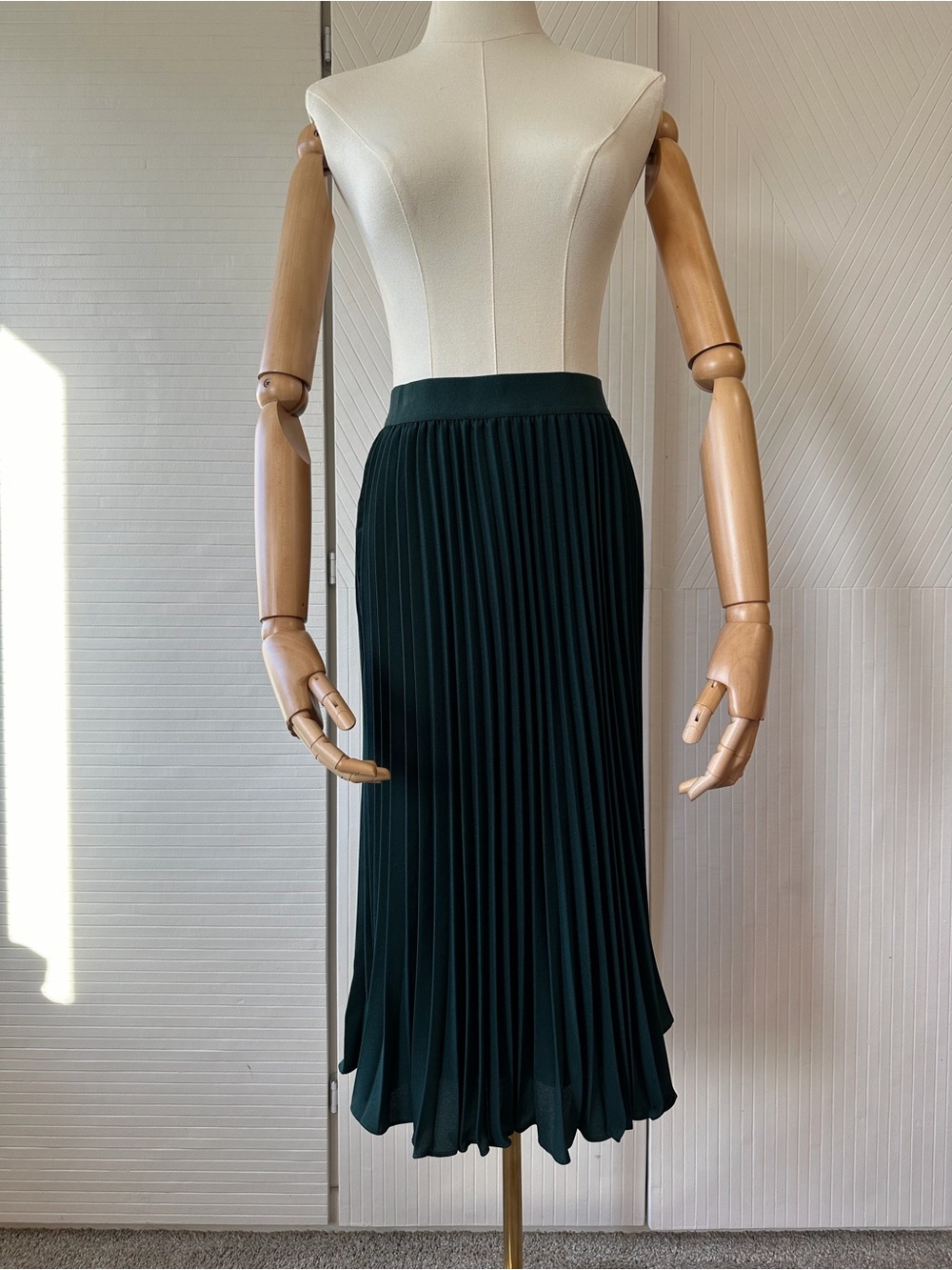 Kate Kasin Deep Emerald Green Pleated Midi Skirt Plisse Elastic Waist US Small